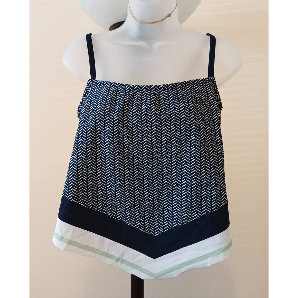 New KONA SOL Girls Large Navy Blue Green Cropped Tankini